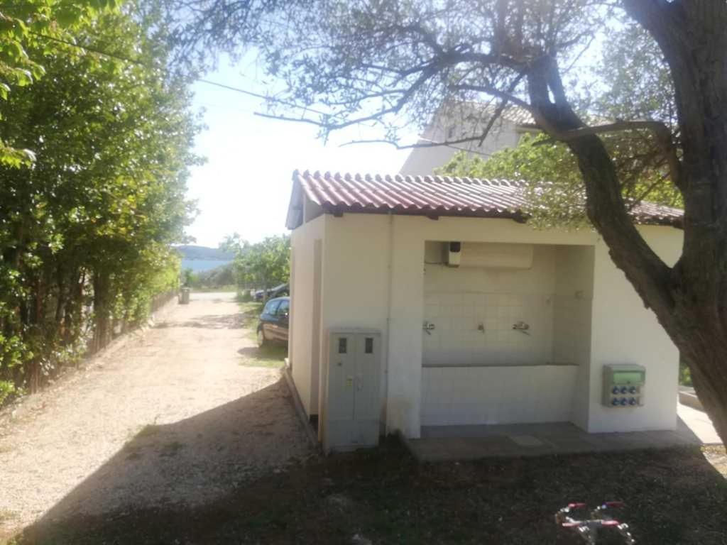 S&M Camping Sveti Filip i Jakov Exterior photo